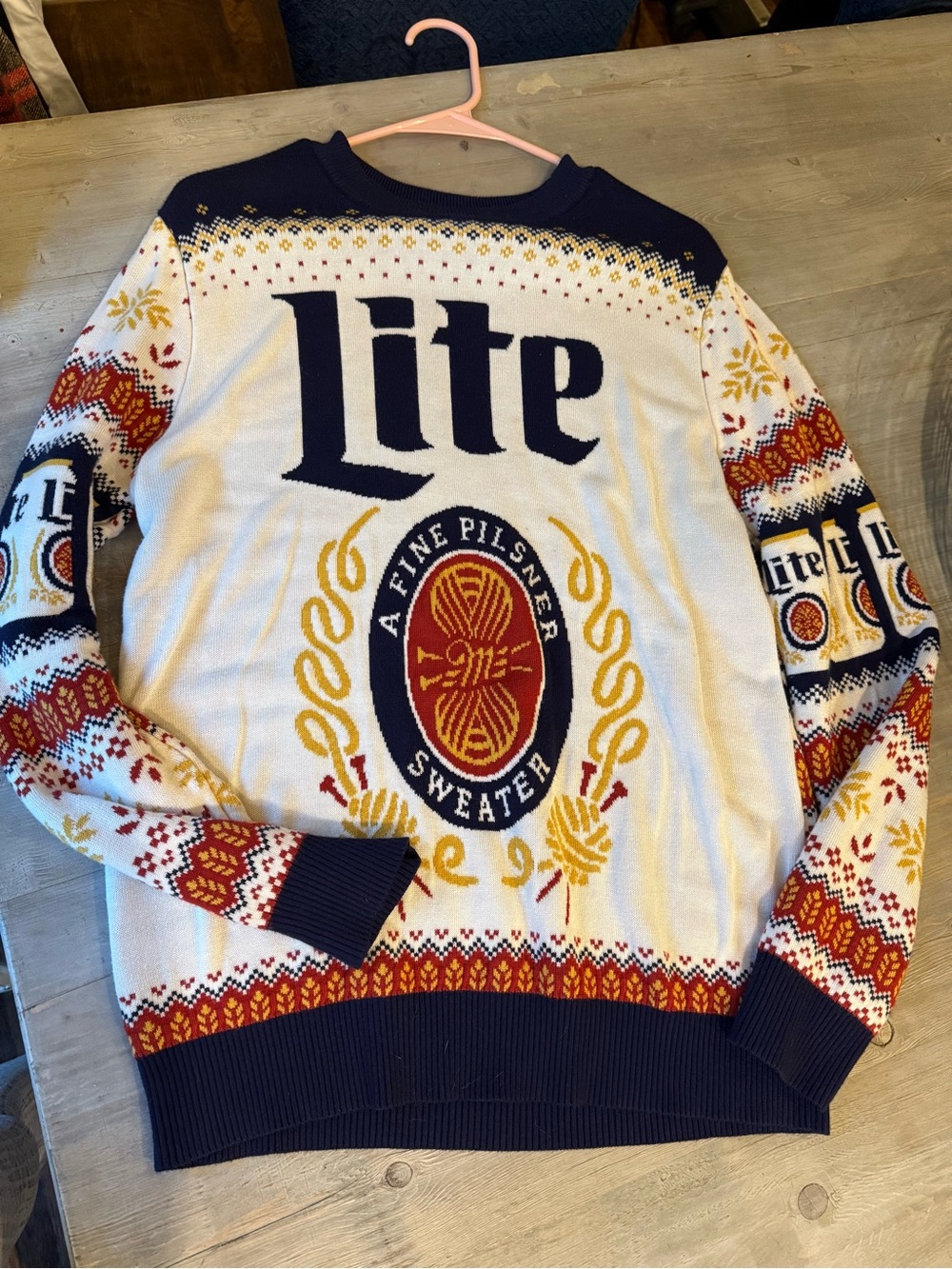 miller lite Men’s Cream & Navy Knit Sweater
